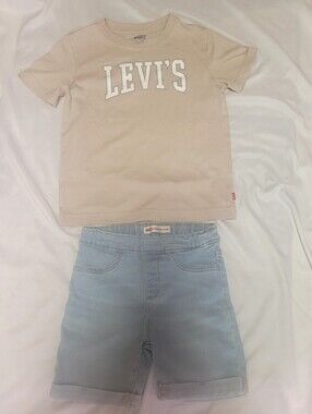 Levi's Shorts And T-shirt For Girl, Size 6X